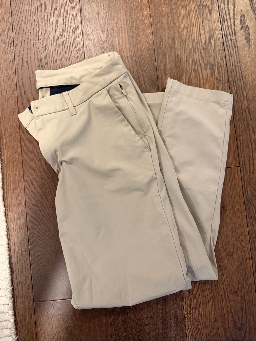 Lululemon Men’s Golf Pants